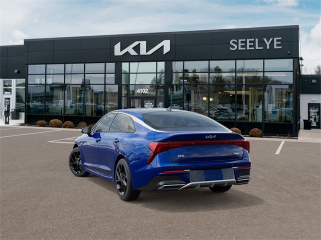 2026 Kia K5 GT-Line photo 2