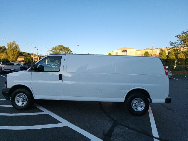 2022 Chevrolet Express 2500 Work Van Cargo photo 6