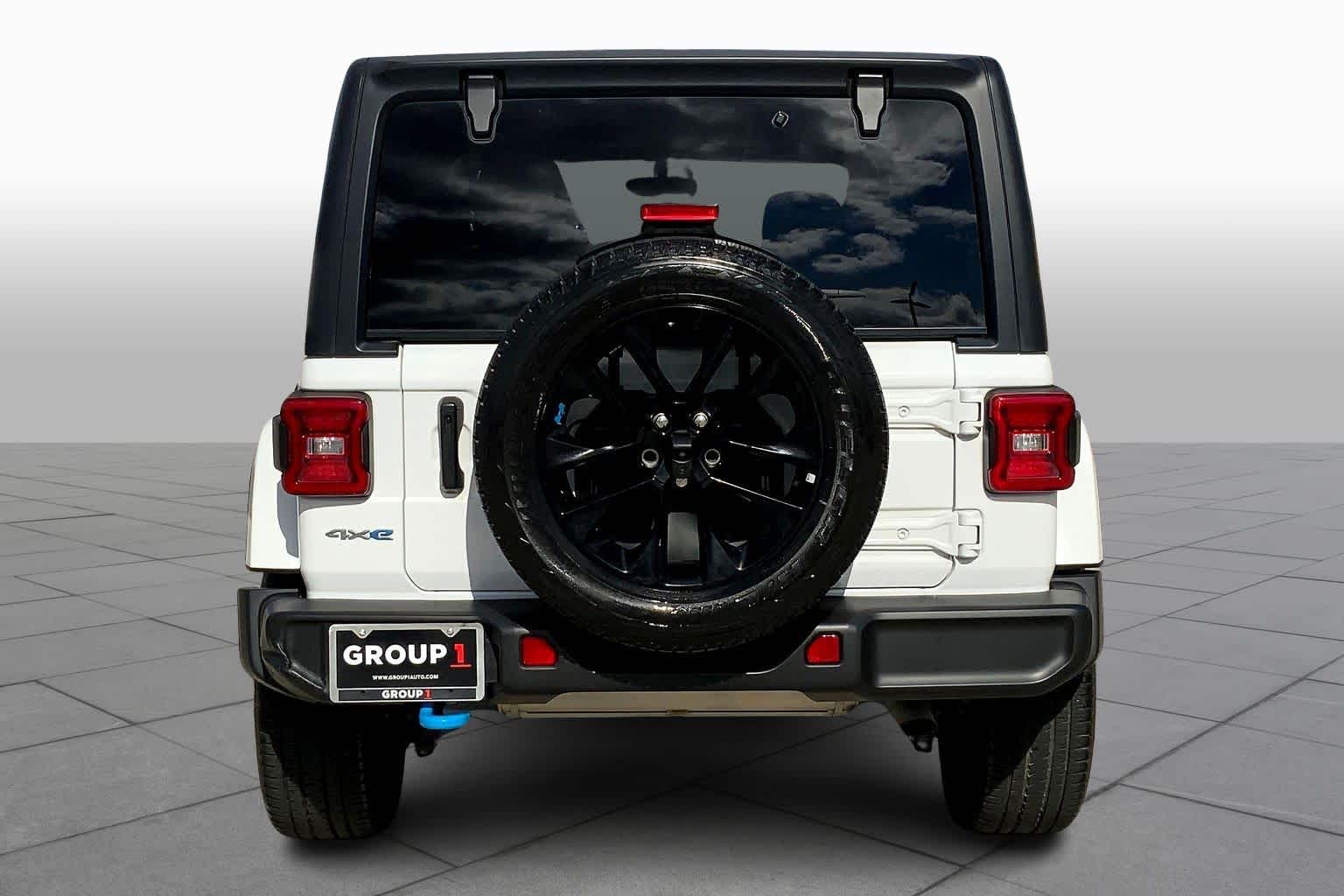 2022 Jeep Wrangler 4xe Unlimited Sahara photo 4