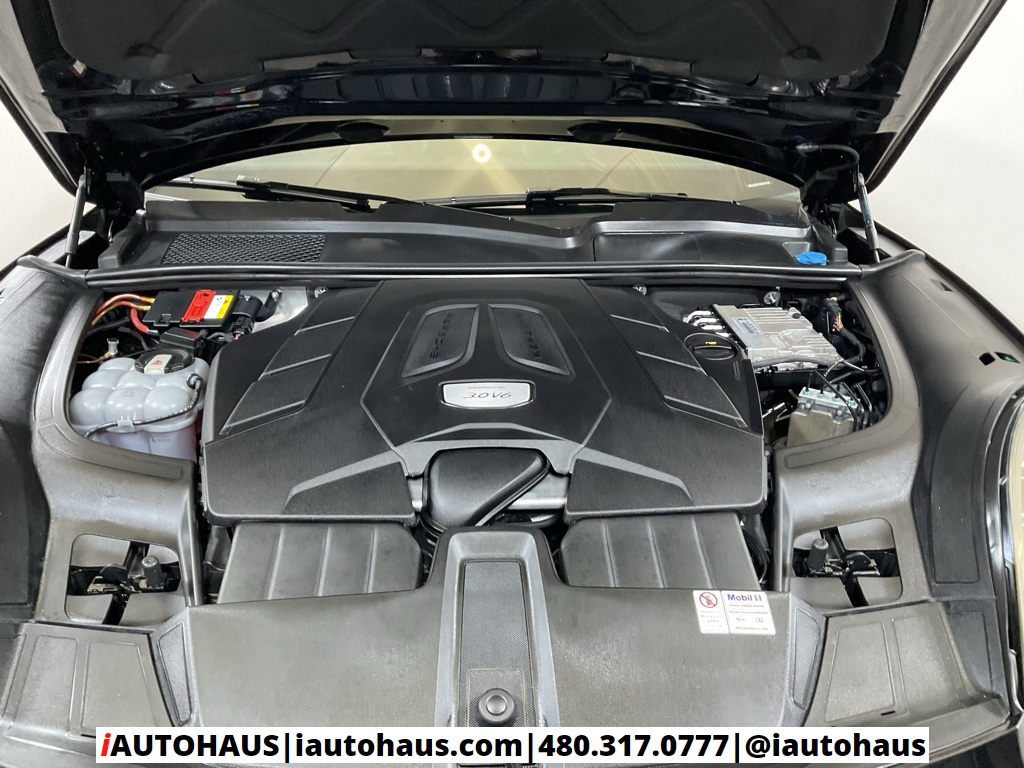 2019 Porsche Cayenne Base photo 8