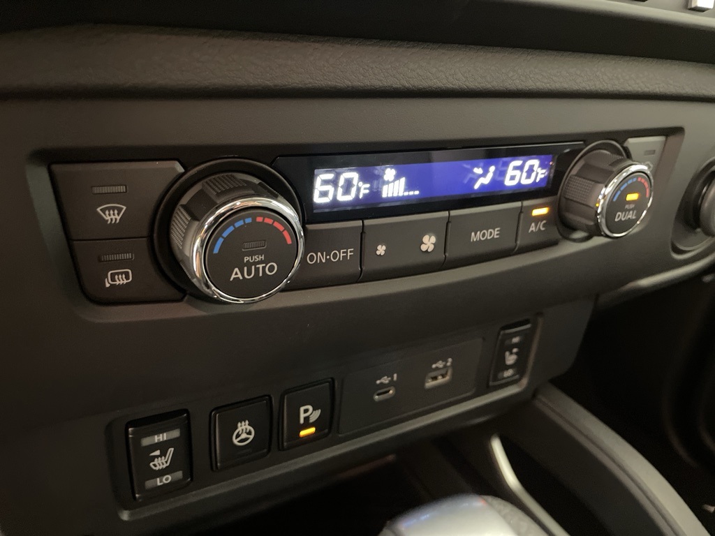 2025 Nissan Frontier SV photo 31
