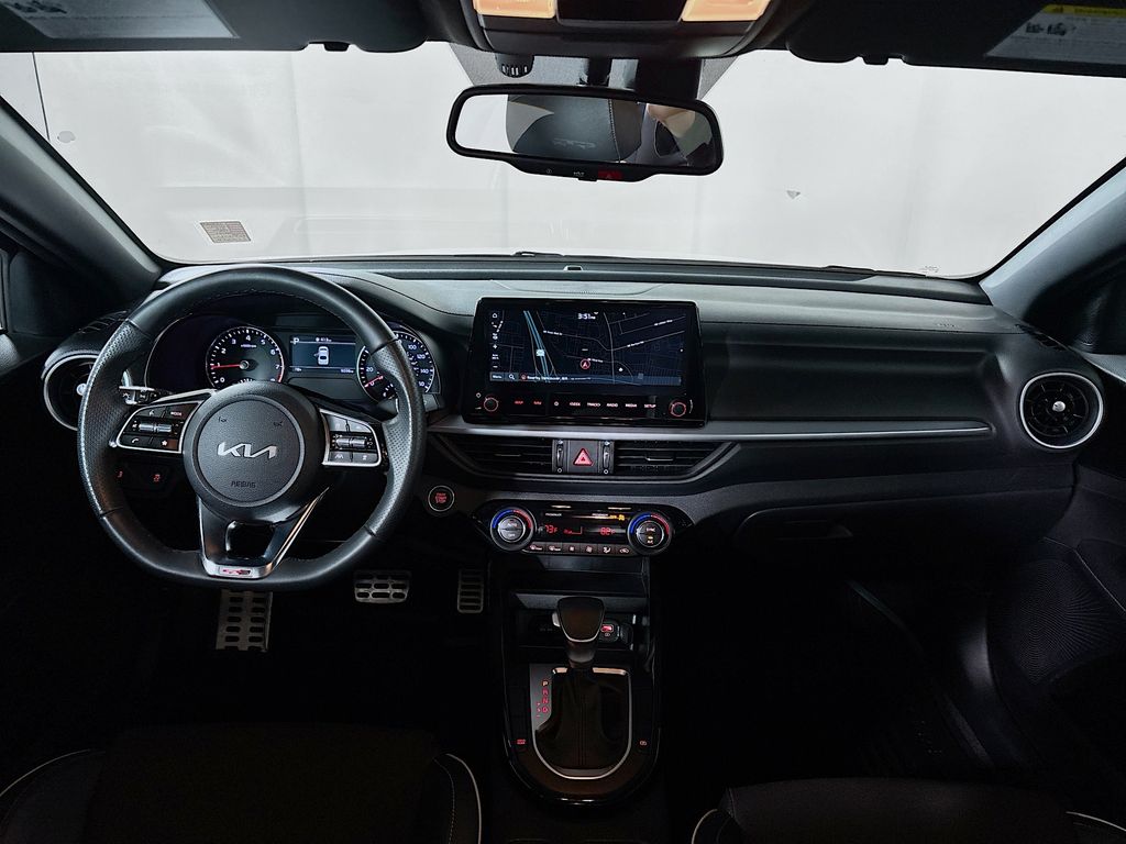 2024 Kia Forte GT-Line photo 12