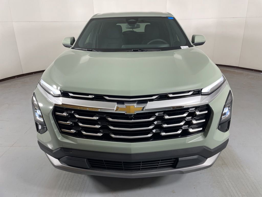 2026 Chevrolet Equinox LT photo 3