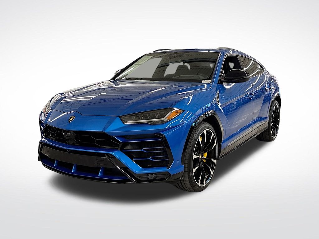 2021 Lamborghini Urus Base