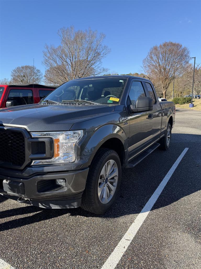 2018 Ford F-150 XL's photo