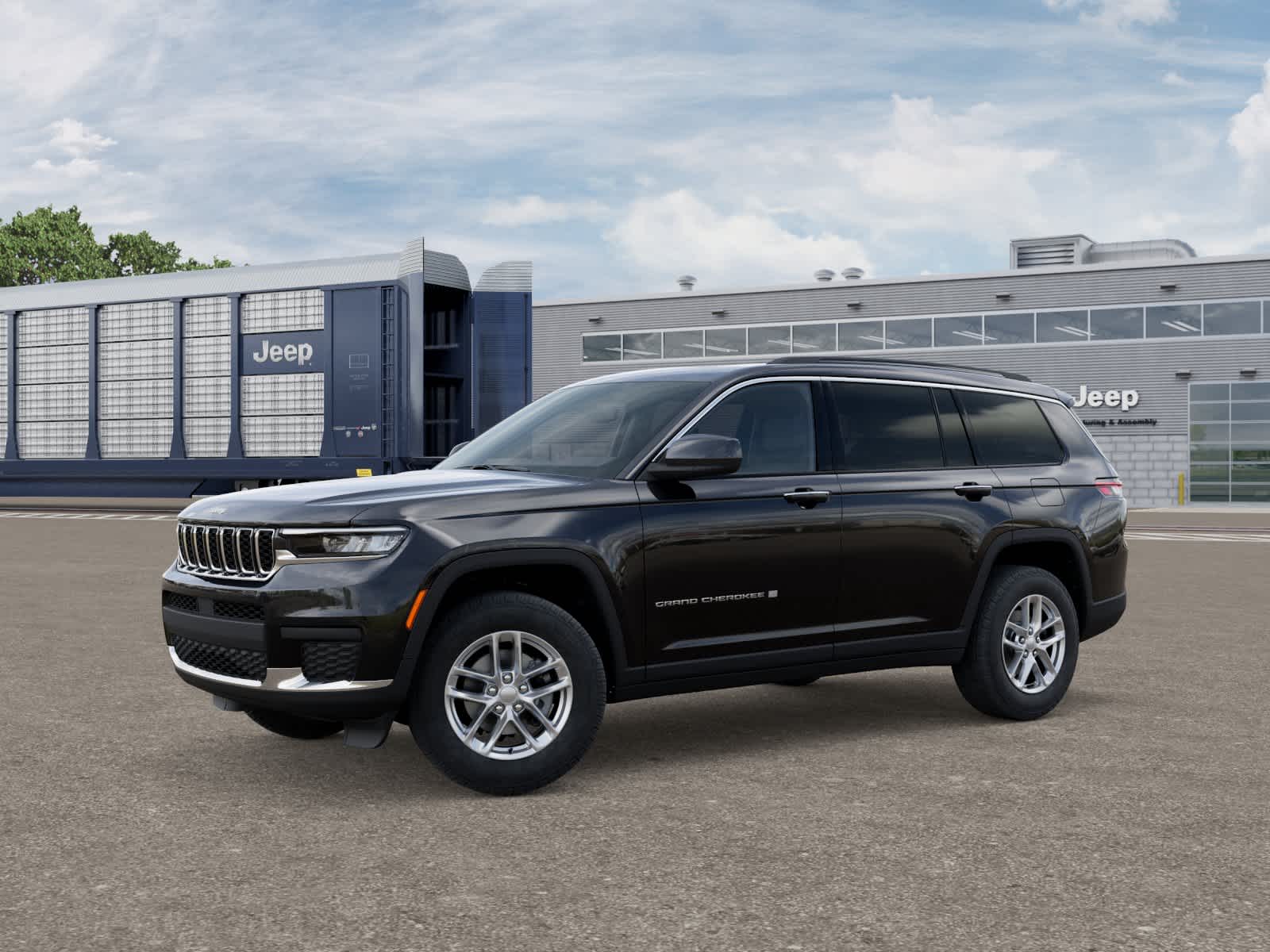 2025 Jeep Grand Cherokee Laredo X photo 2