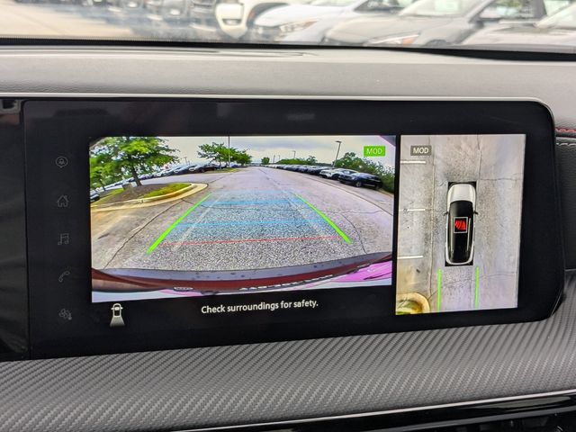 2025 Nissan Kicks SR photo 22