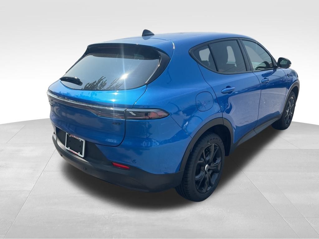 2024 Dodge Hornet GT photo 3