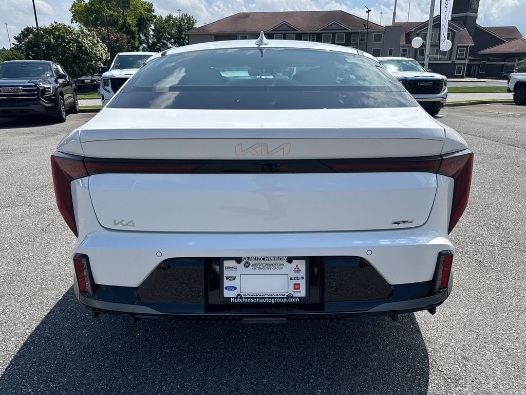 2025 Kia K4 GT-Line Turbo photo 4