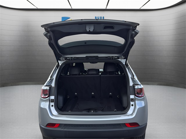 2024 Jeep Compass Latitude photo 21
