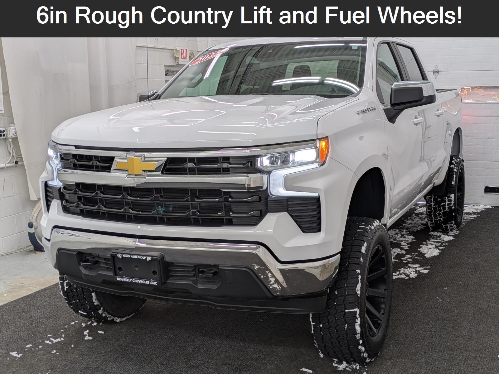 2025 Chevrolet Silverado 1500 LT's photo