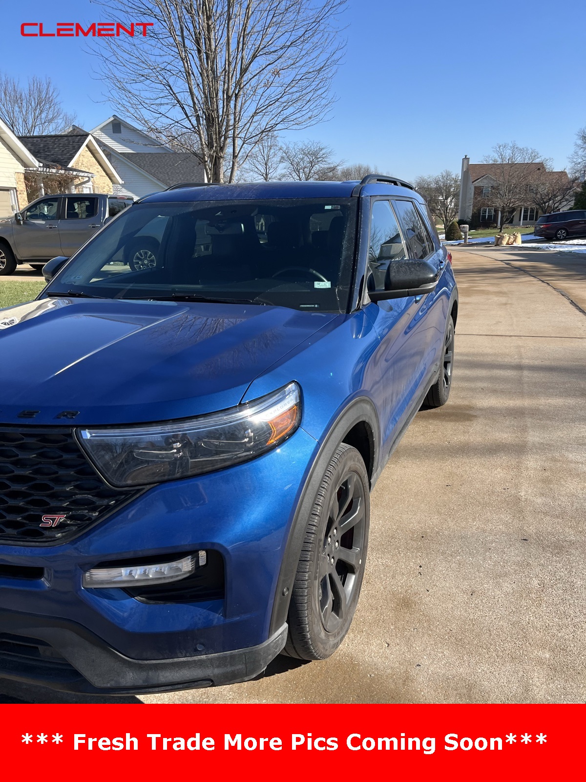 2022 Ford Explorer ST's photo