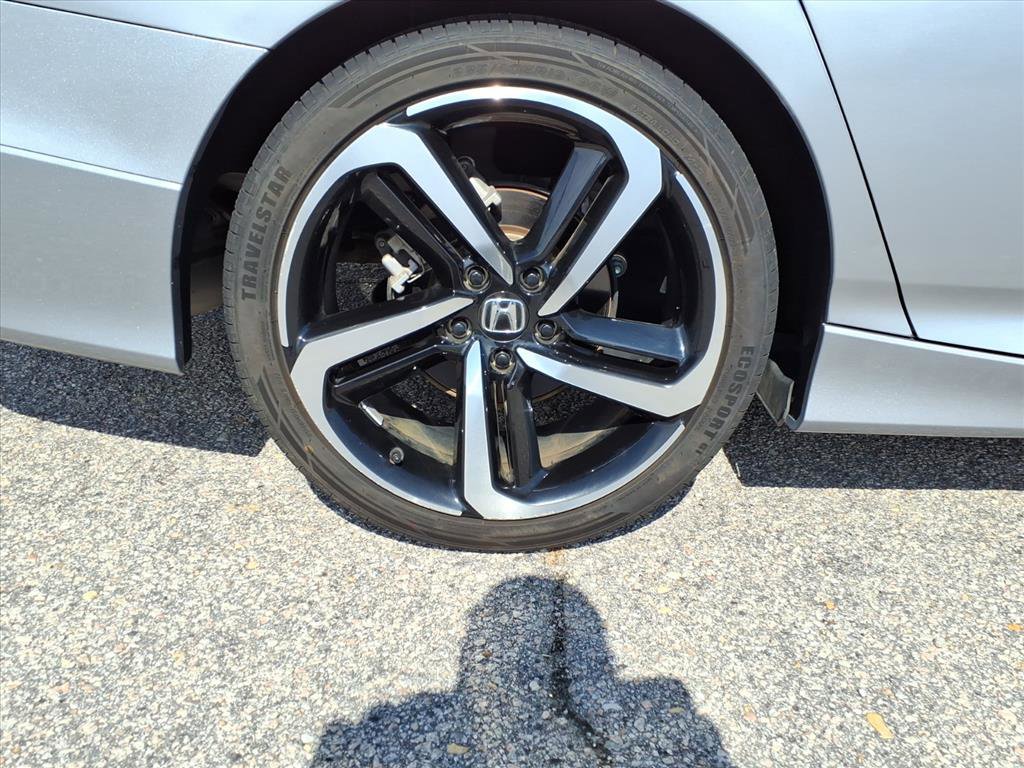 2022 Honda Accord Sport photo 6