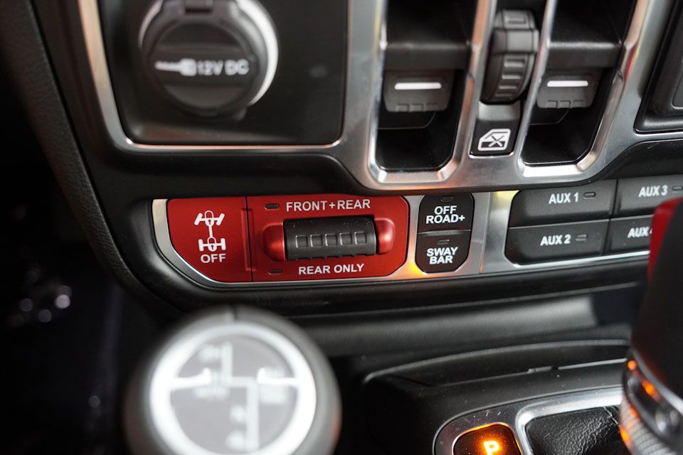 2024 Jeep Wrangler Rubicon 4xe photo 30