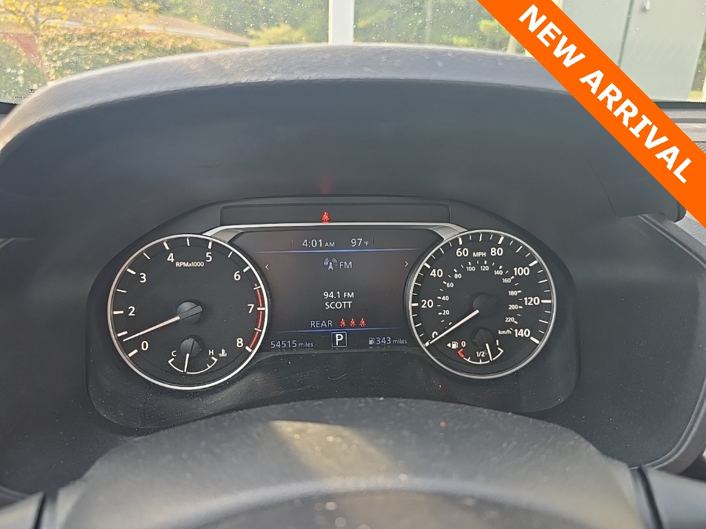 2023 Nissan Altima 2.5 SV photo 10