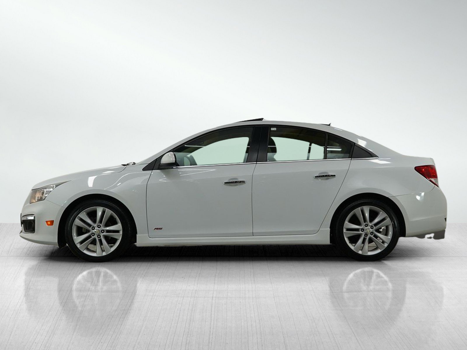 Used 2015 Chevrolet Cruze LTZ with VIN 1G1PG5SBXF7212791 for sale in Burnsville, Minnesota