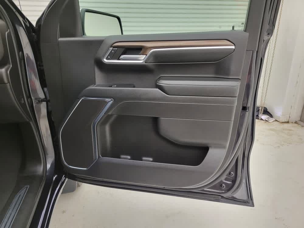 2023 Chevrolet Silverado 1500 LT photo 31