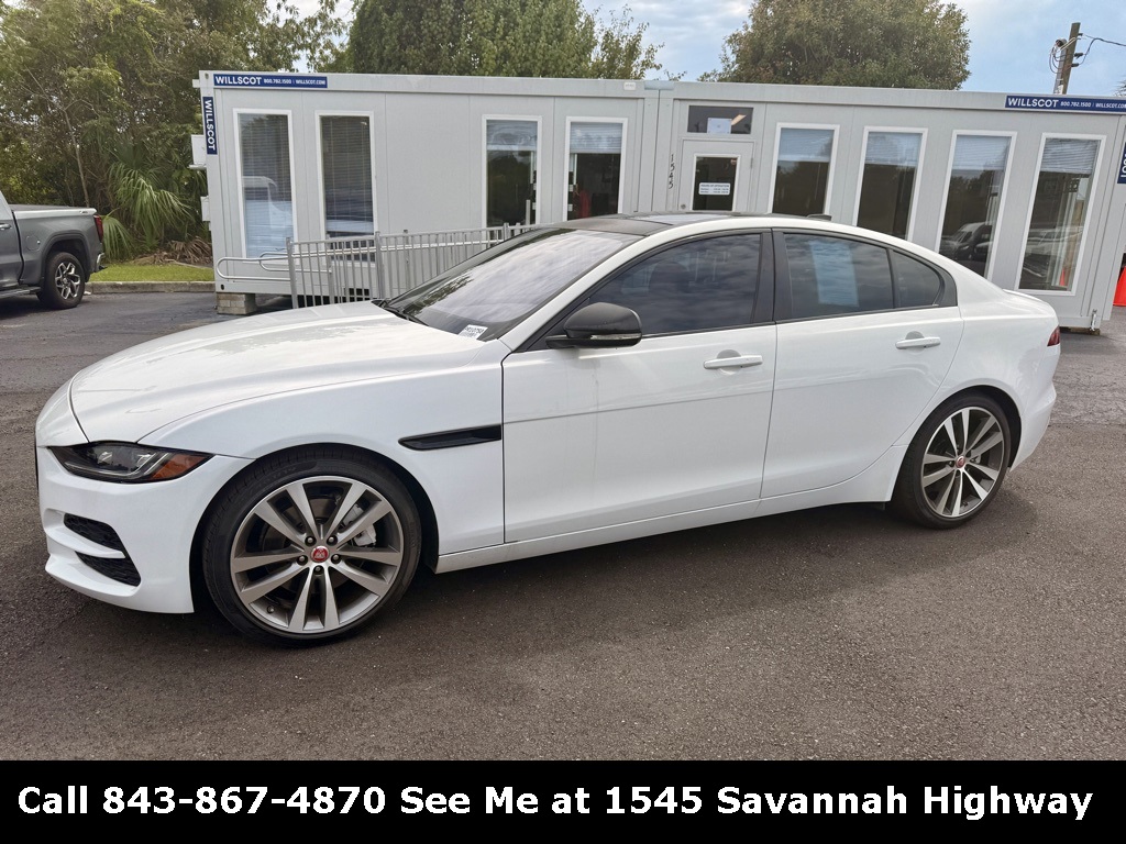 2020 Jaguar XE S photo 3