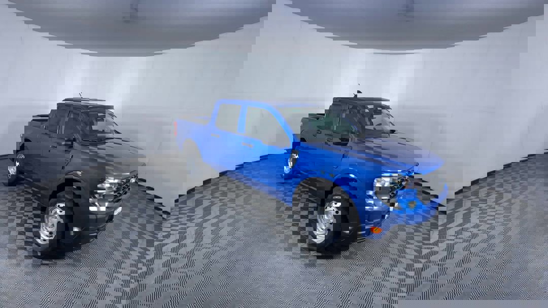 2025 Ford Maverick XL photo 2
