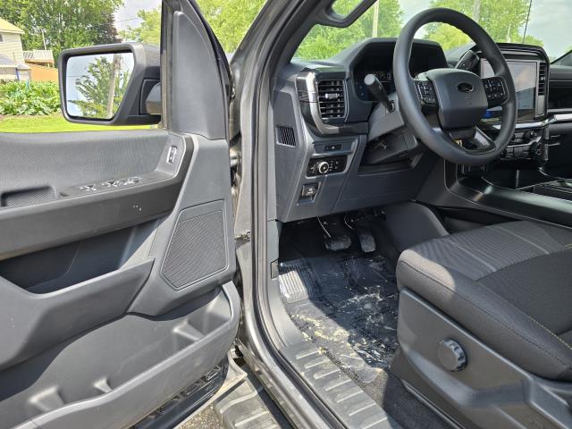 2025 Ford F-150 STX photo 13