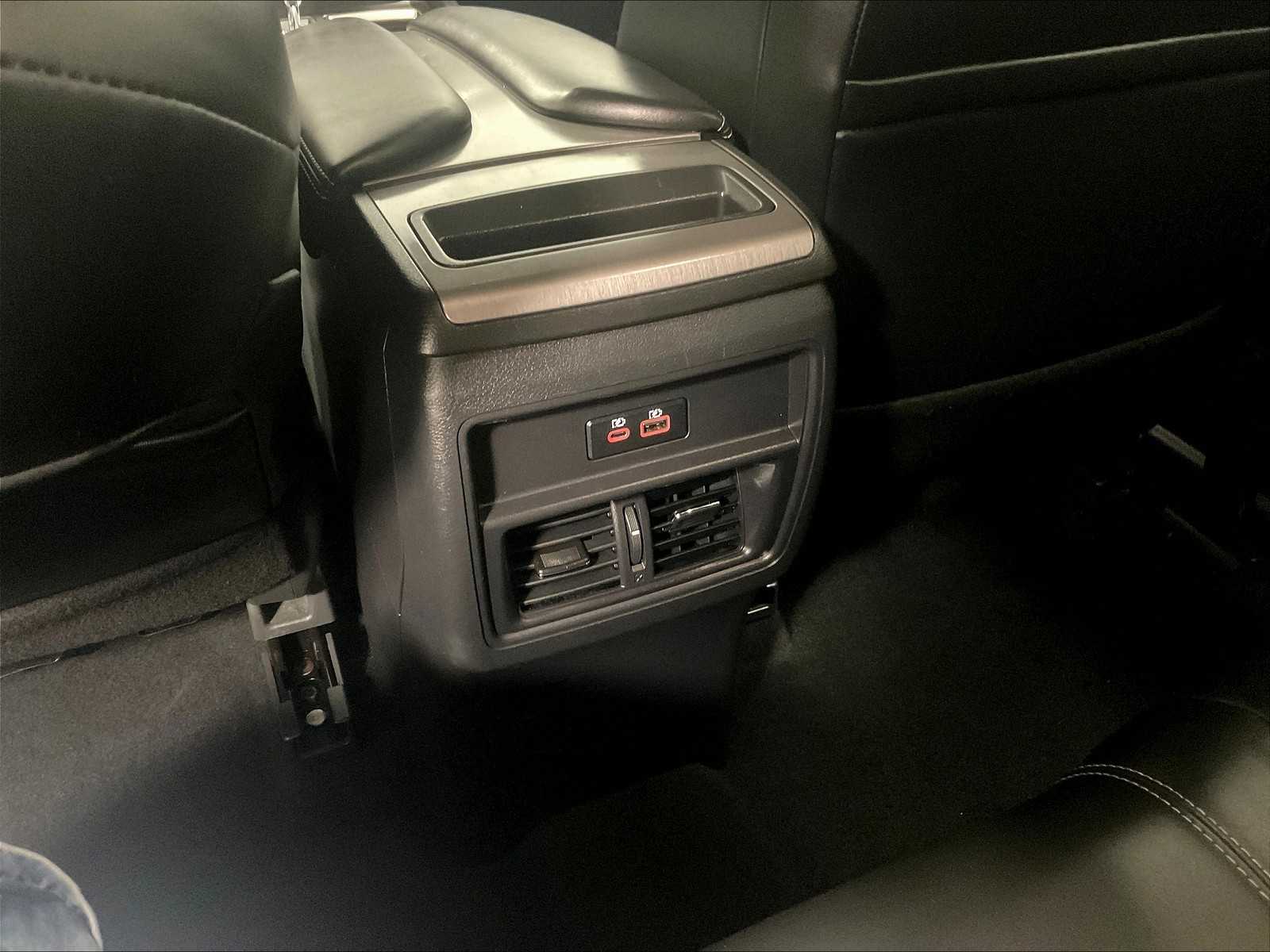 2023 Nissan Murano SV photo 27