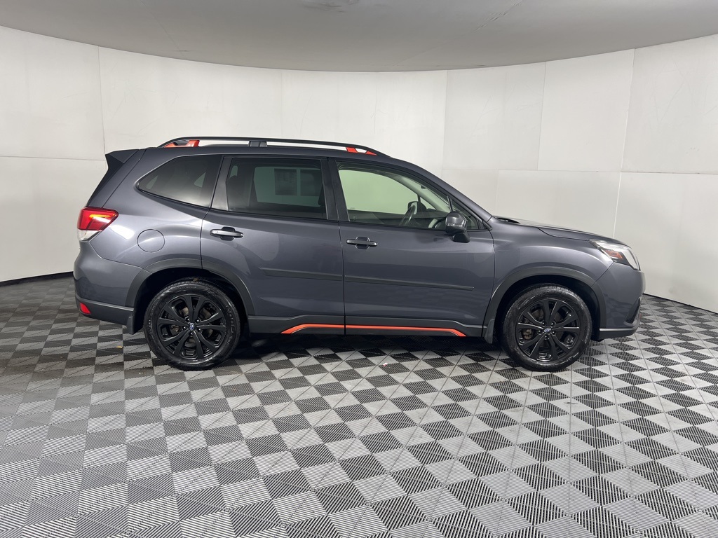2023 Subaru Forester Sport photo 2