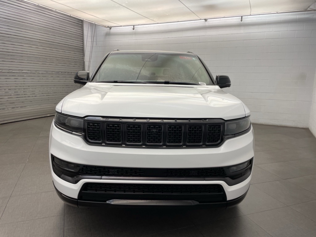 2025 Jeep Grand Wagoneer III photo 7