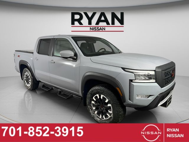 2024 Nissan Frontier PRO-4X's photo