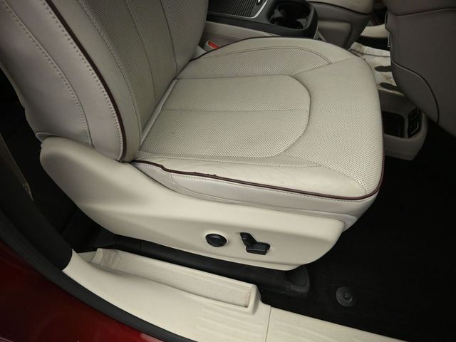 2020 CHRYSLER PACIFICA - Image 31