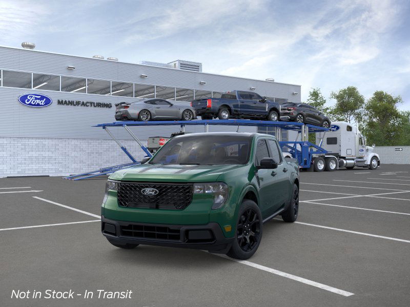 2025 Ford Maverick XLT photo 2