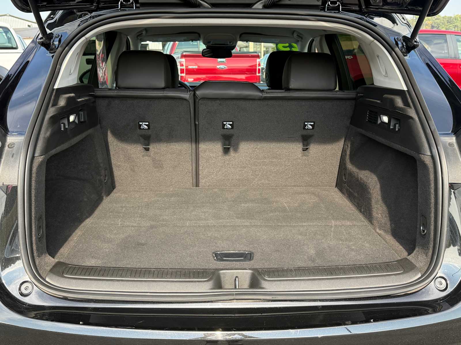 2025 Buick Envision Sport Touring photo 9