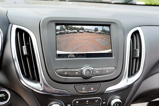 2024 Chevrolet Equinox LT photo 25