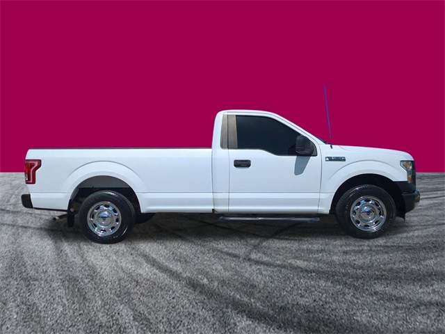 2017 Ford F-150 XL photo 2