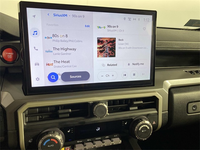 2024 Toyota Tacoma TRD Off-Road photo 16