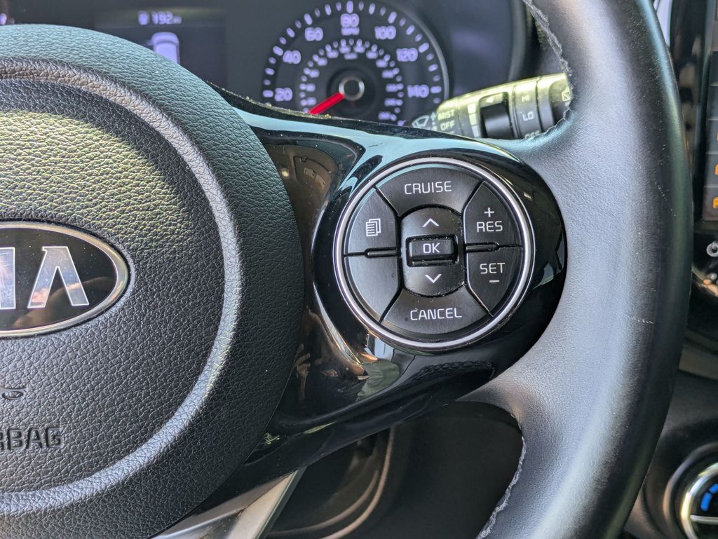 2020 Kia Soul EX photo 17