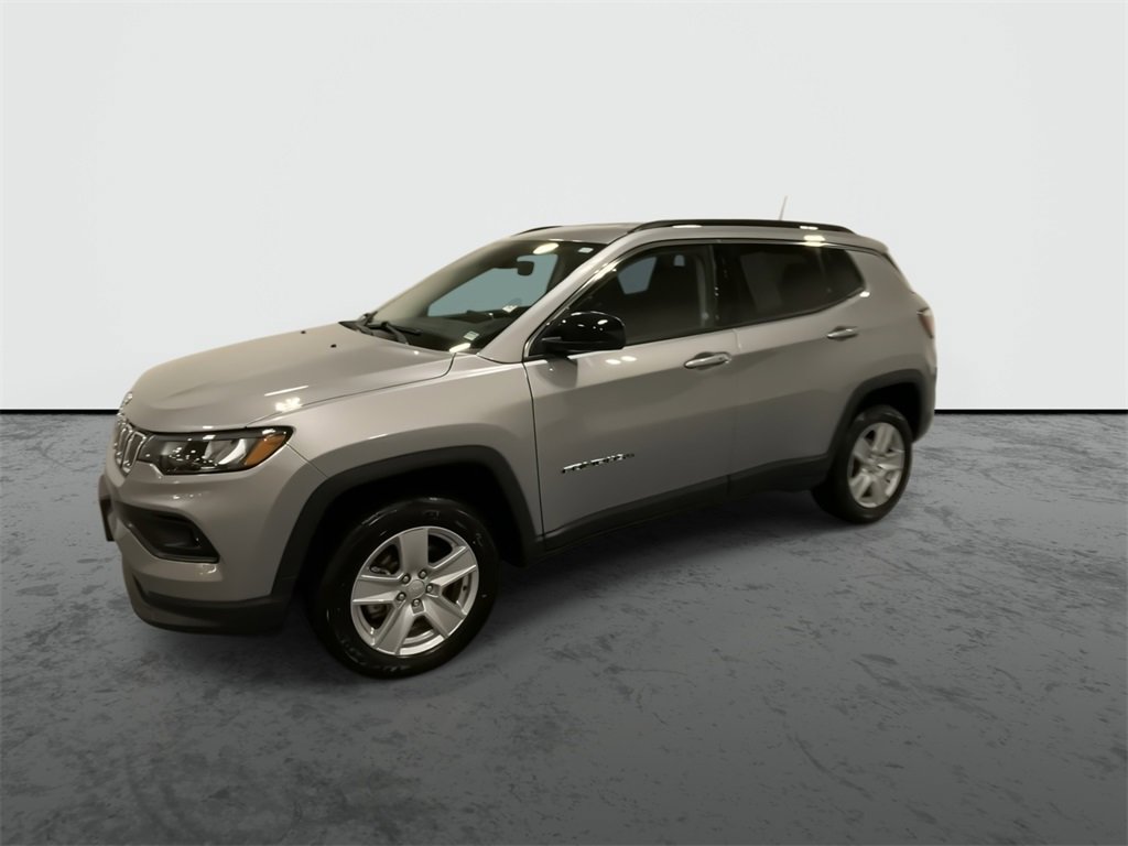 2022 Jeep Compass North Edition Latitude photo 4