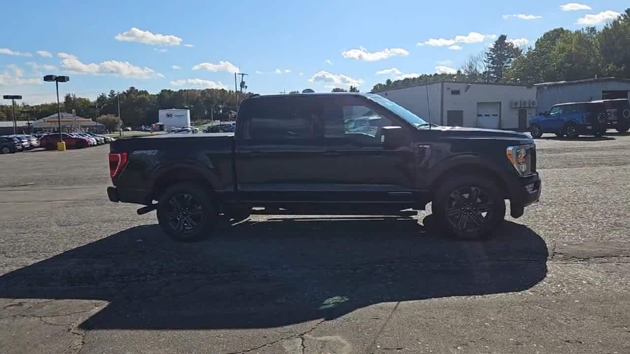 2023 Ford F-150 XLT photo 2