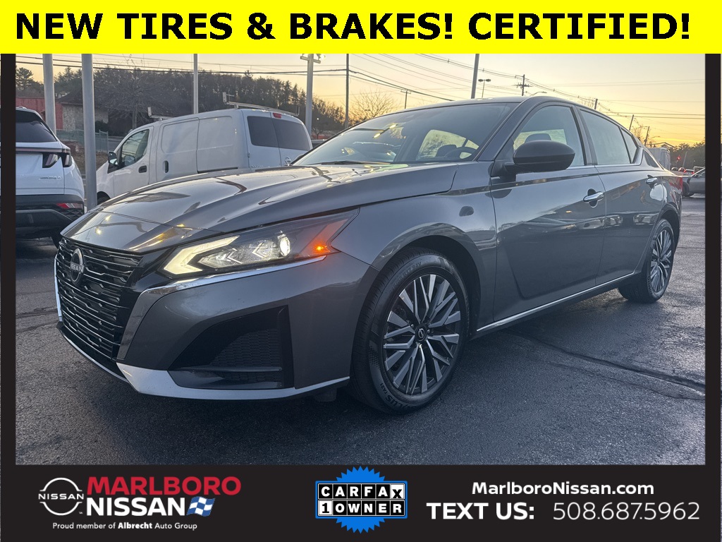 2024 Nissan Altima 2.5 SV photo 2