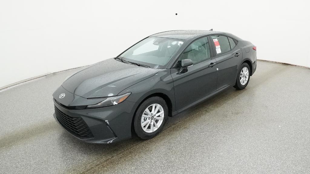 2026 Toyota Camry LE's photo