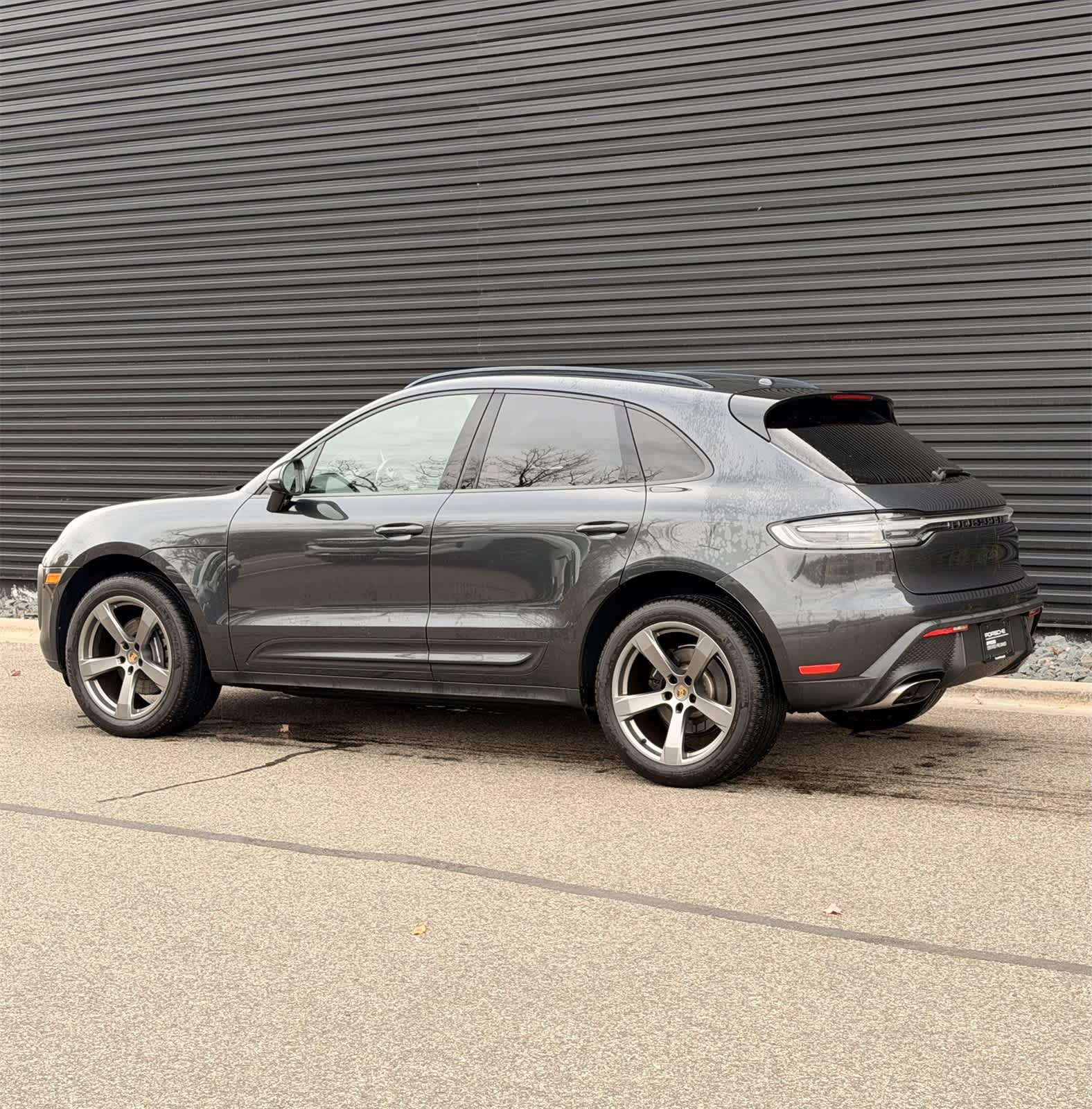 Certified 2022 Porsche Macan Base with VIN WP1AA2A57NLB02665 for sale in Saint Paul, Minnesota