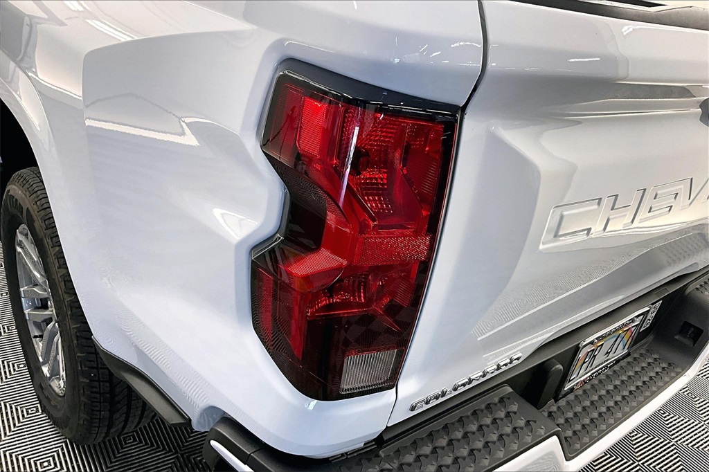 2024 Chevrolet Colorado LT photo 26