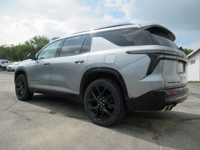 2024 Chevrolet Traverse RS photo 2