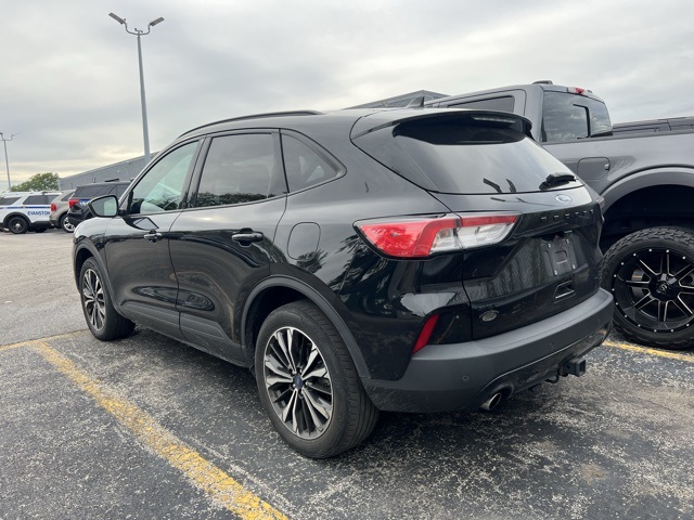 2022 Ford Escape SEL photo 4