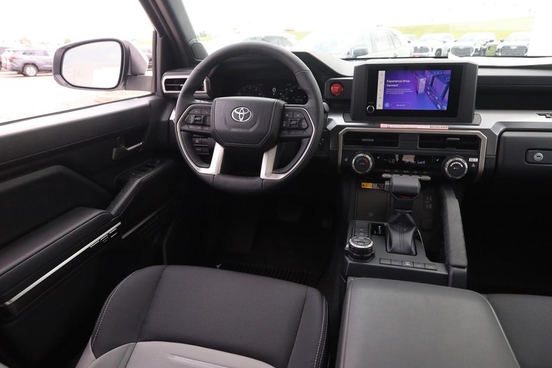 2025 Toyota Tacoma TRD Off-Road photo 20