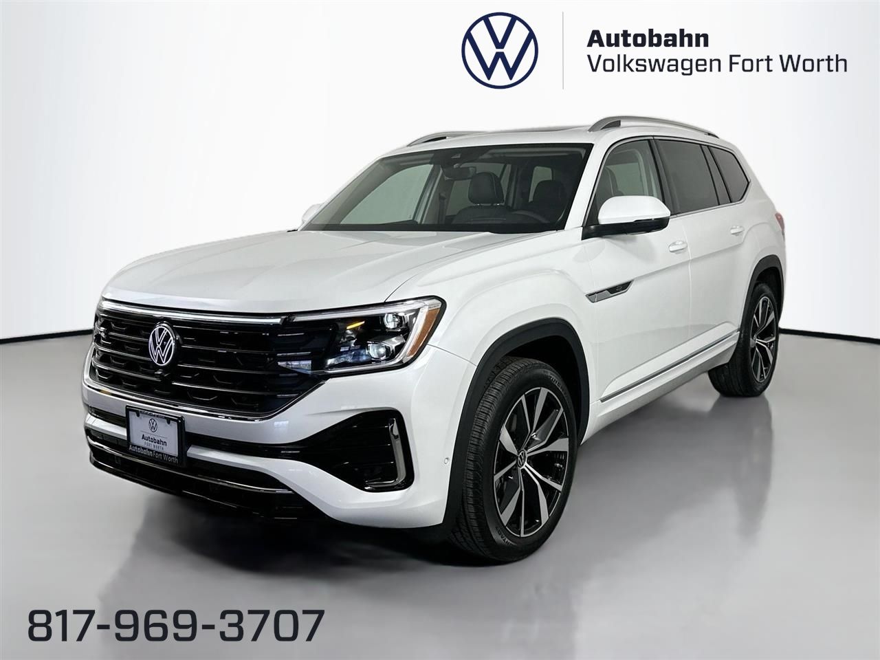 2026 Volkswagen Atlas SEL Premium R-Line's photo