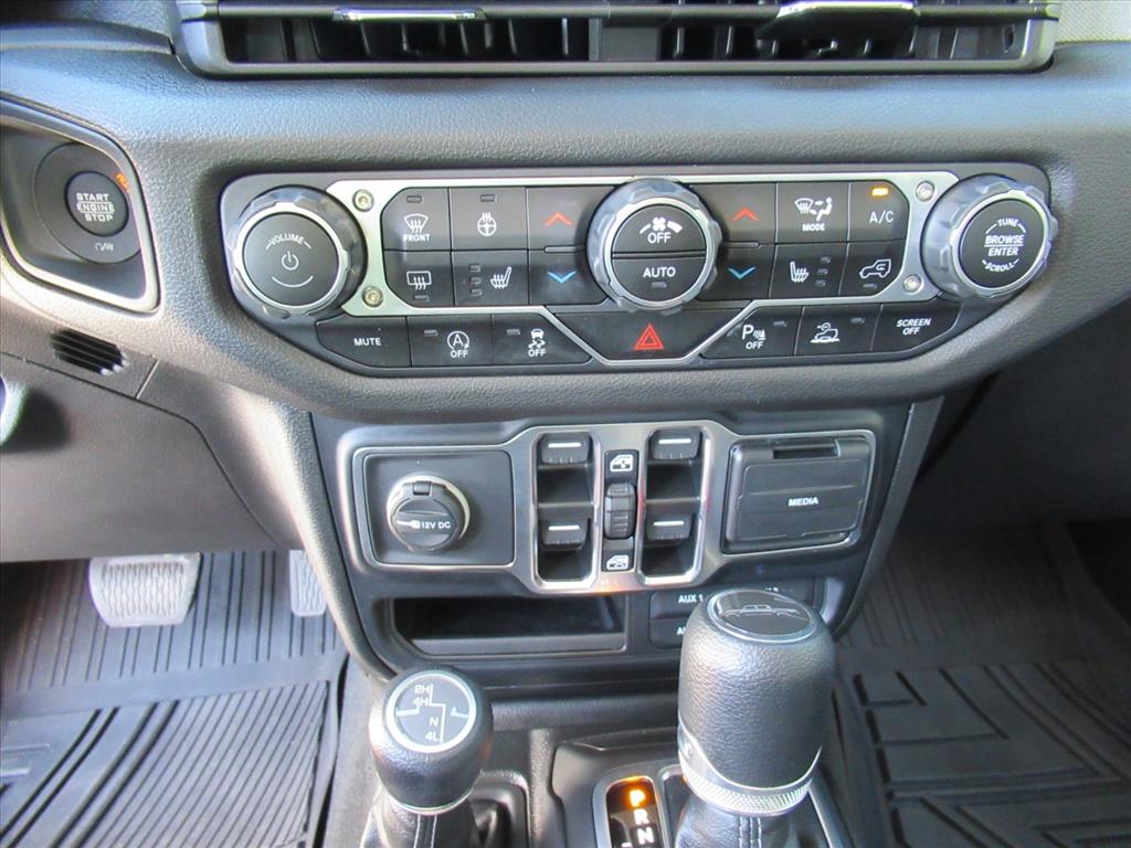 2024 Jeep Gladiator Sport photo 24