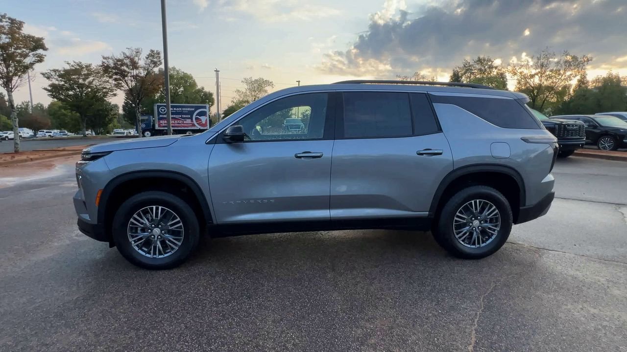 2026 Chevrolet Traverse LTZ photo 4