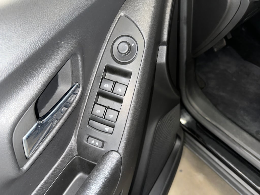 2022 Chevrolet Trax LT photo 7