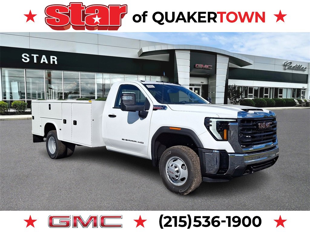 2025 GMC Sierra 3500HD Pro's photo