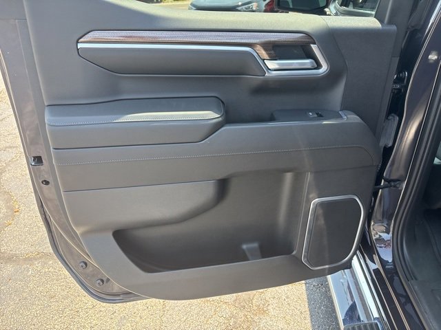2022 Chevrolet Silverado 1500 LT photo 11